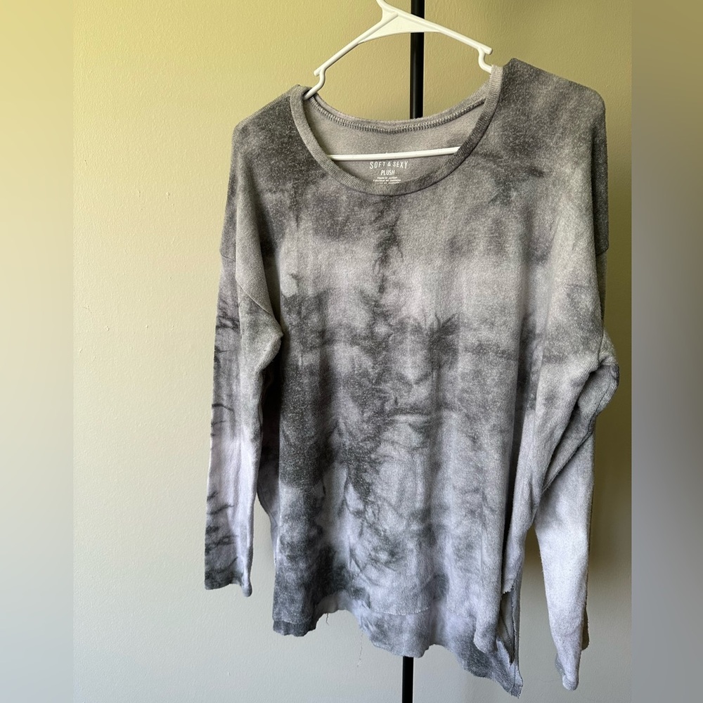 American Eagle Outfitters plush sweater